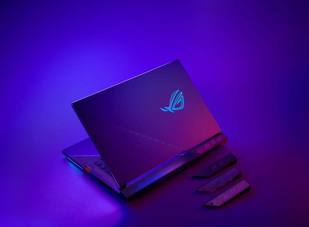 Asus ROG Strix Scar 17 G733ZW-LL123WS Gaming Laptop (Off Black) | 17.3" QHD (2560 x 1440) | Core i9 12900H | 32GB RAM | 2TB SSD | RTX 3070 Ti | Windows 11 Home | ROG Backpack | ROG Chakram Core Mouse P511