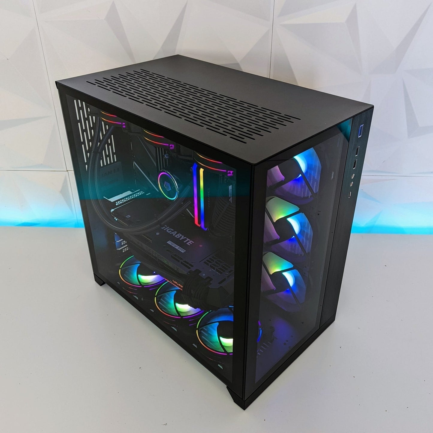 IGaming Intel Core i5/i7 | RTX 4060-4070 Ti super | Lian-Li Ultimate