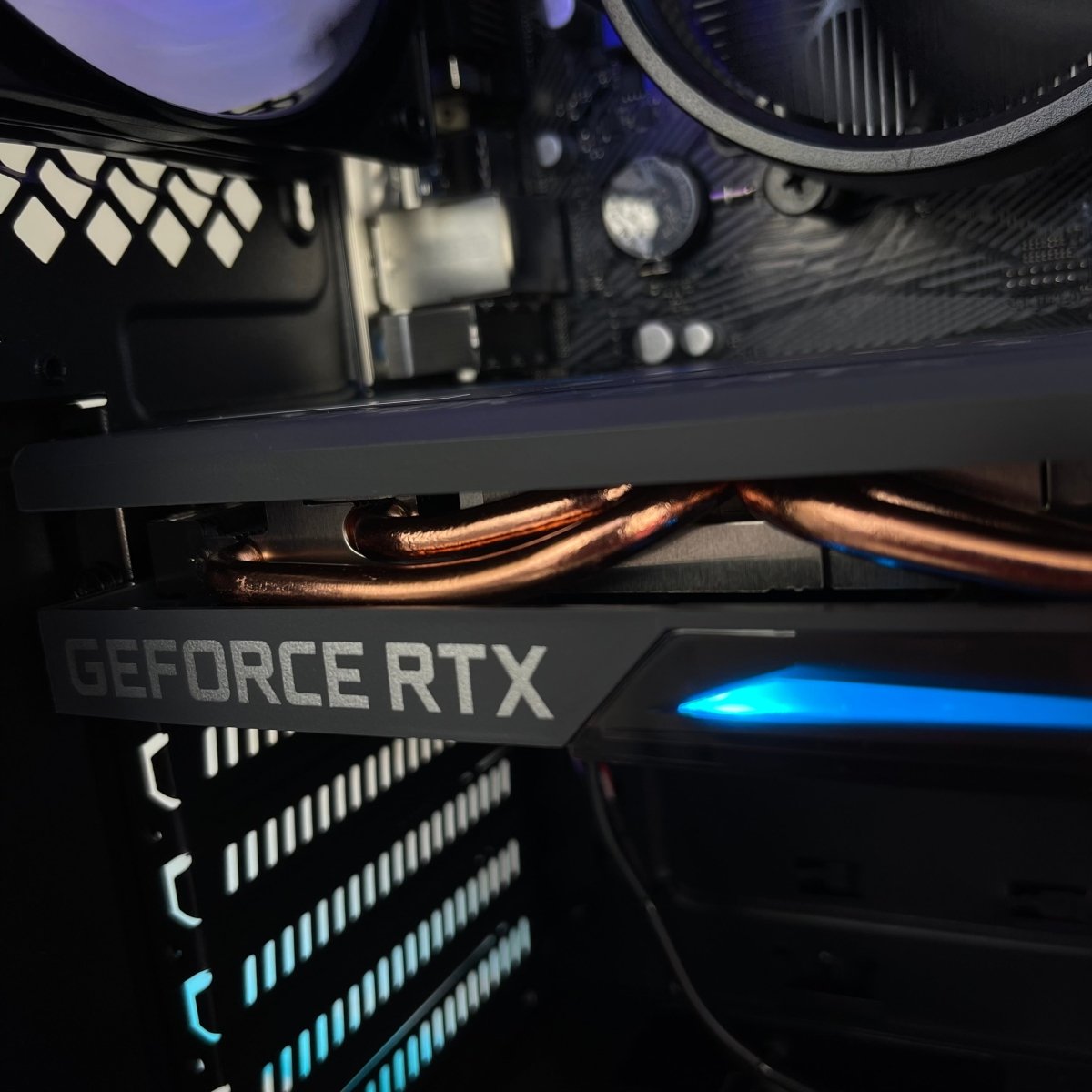 IGaming Ryzen 5 | RTX 4060/4060 ti | Rainbow Sage