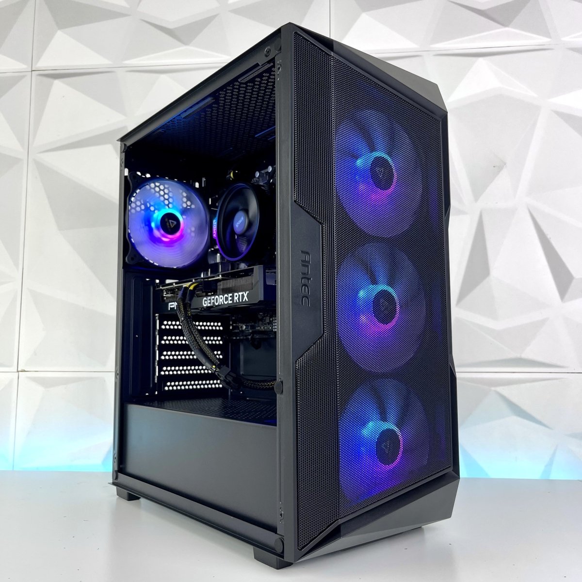IGaming Ryzen 5 5500 | RTX 4060/4070S | AX61 Elite