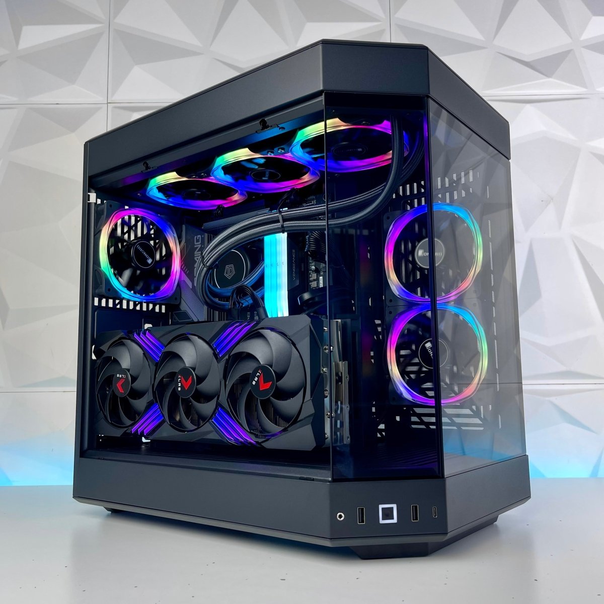 IGaming Ryzen 5/7 7700X | RTX 4060 Ti-4070 Ti super | 32GB DDR5 Ram | Hyte 60 Pro Black