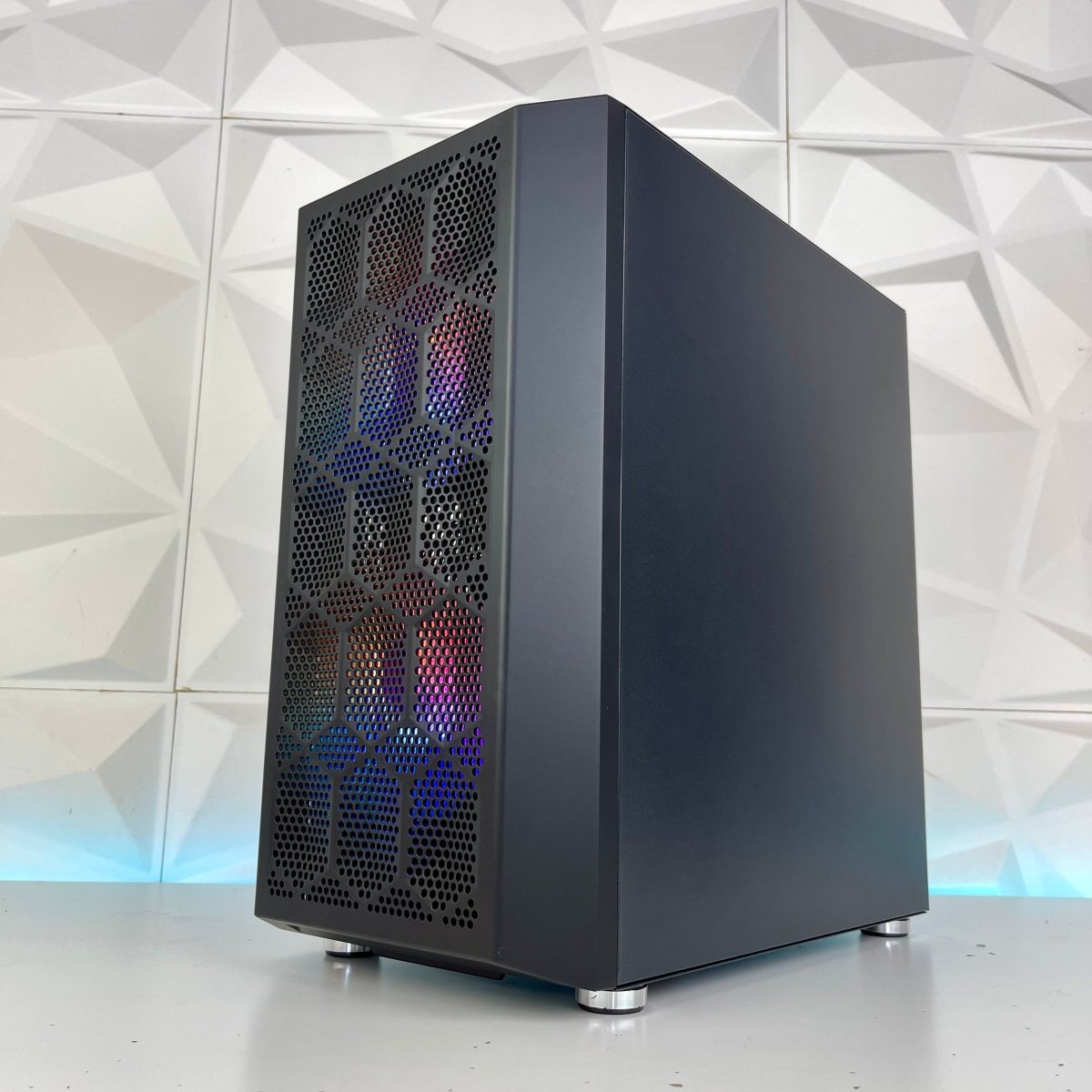 IGaming Ryzen 5 5500 | RTX 4060-4060Ti | Phantom NX200M