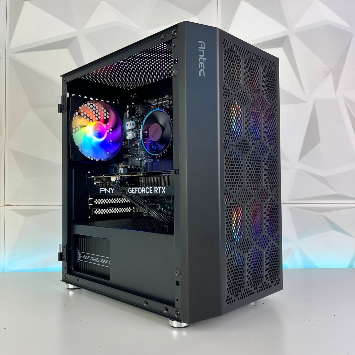 [BIG SALE] IGaming Ryzen 5 5600 | RTX 4070 Super | Dark Phantom NX200M