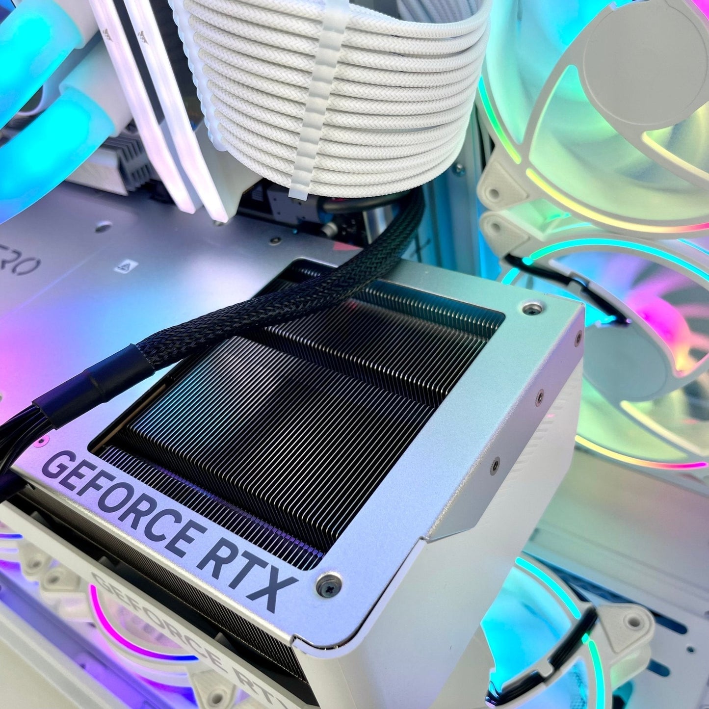 Ultimate Gaming Computer | Ryzen 9 7900X | RTX 4090 Aero | 32Gb 6000mhz | Everest